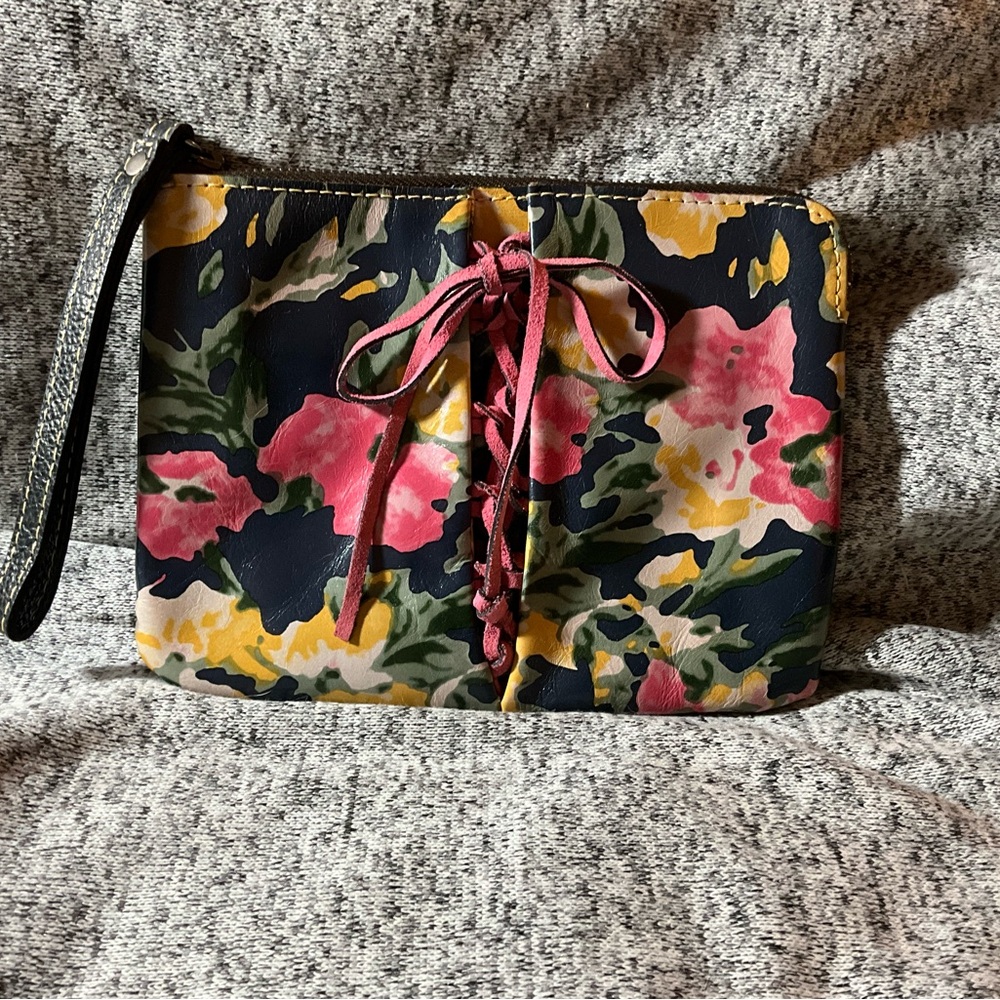 👜PATRICIA NASH CASSINI SECRET GARDEN WRISTLET CLUTCH -